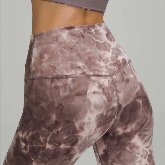 lululemon Align Hi-Rise Leggings, 25” Tie Dye Mink Berry/Lunar Rock, sz 4 - Picture 3 of 7
